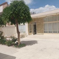 منزل ویلایی خیابان فروغی ۲۴۲ متر|فروش خانه و ویلا|اصفهان, نقش جهان|دیوار