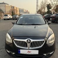 برلیانس H330 اتوماتیک 1500cc، مدل ۱۳۹۵|خودرو سواری و وانت|تهران, سعادت‌آباد|دیوار