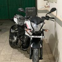 موتور ns  200  مزایده مدارک معتبر|موتورسیکلت|تهران, شریف‌آباد|دیوار