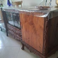 بوفه قدیمی بسایر سالم و تمیز|بوفه، ویترین، کنسول|تهران, کوی فردوس|دیوار