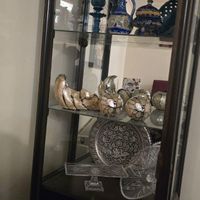 ویترین  چوبی ۴ طبقه رنگ ماهگونی( قهوه ای زرشکی)|بوفه، ویترین، کنسول|تهران, ایران|دیوار