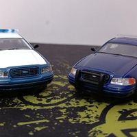 ماکت‌ ماشین‌ فلزی ford crown victoria GREENLIGHT|کلکسیون و سرگرمی|تهران, خلیج فارس|دیوار