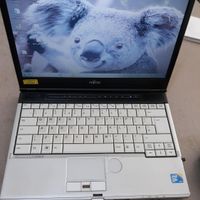 لپ تاپ فوجیستو ژاپن در حد|رایانه همراه|رباط‌کریم, |دیوار