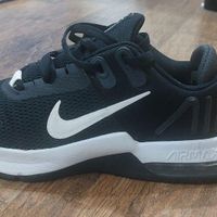 کتونی نایک AirMax اورجینال سایز۴۰|کیف، کفش، کمربند|تهران, نواب|دیوار