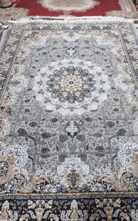 8عدد9متر اکبندمناسب برای جهازیه عروس دامادفرش طوسی