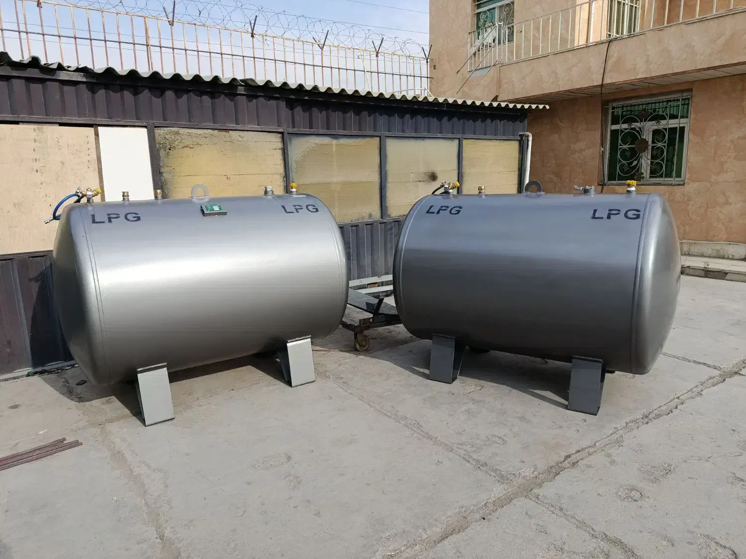 مخازن شرکتی گاز|مصالح و تجهیزات ساختمان|صفادشت, |دیوار