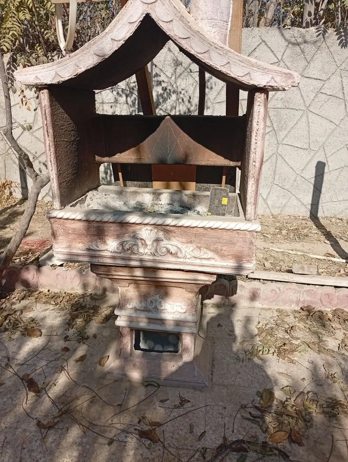 مجموعه نیمکت، باربیکیو و آبنمای بتنی باغ|مصالح و تجهیزات ساختمان|شهریار, شهریار|دیوار