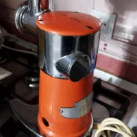 چرخ گوشت انتیک کلکسیونی الکترو کار|خردکن، آسیاب، غذاساز|تهران, فلاح|دیوار