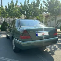 بنز c220 بسیار آنتیک|خودرو سواری و وانت|تهران, هروی|دیوار