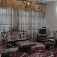 خانه دربست حیاط دار250 متری نزدیک پل خواجو اصفهان|اجارهٔ کوتاه‌مدت آپارتمان و سوئیت|اصفهان, ردان|دیوار