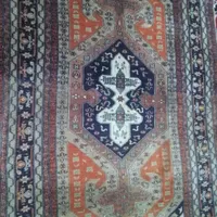 یک تخته فرش دستباف عتیقه ۱۰۰سال بیشتره|فرش|تهران, آذری|دیوار