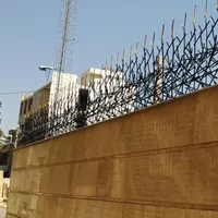 نرده حفاظ دزدگیر روی دیوار شاخ گوزنی|مصالح و تجهیزات ساختمان|شیراز, دباغ خانه|دیوار