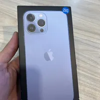 اپل iphone 13 pro بدون‌ نقطه