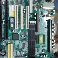 فروش و خریدار مادربرد های قدیمی وخراب کامپیوتر|قطعات و لوازم جانبی رایانه|تهران, صادقیه|دیوار