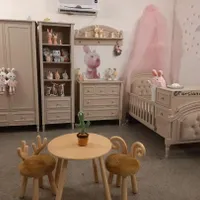 سیسمونی ماهان کارن.تخت