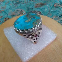 انگشتر فیروزه و سنگ و ساعت