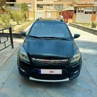 لیفان X50 اتوماتیک، مدل ۱۳۹۴ کم کار زیر قیمت بازار|خودرو سواری و وانت|اصفهان, برازنده|دیوار