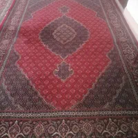 فرش زرشکی ریز ماهی