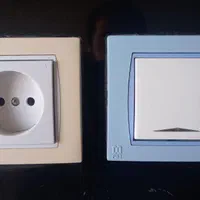 کلیدبرق و پریزبرق(کلید برق پریز برق)|مصالح و تجهیزات ساختمان|خرمآباد, |دیوار