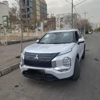 میتسوبیشی اوتلندر صفر H لاین تک دیفرانسیل