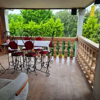 سوئیت صد متری حیاط اختصاصی