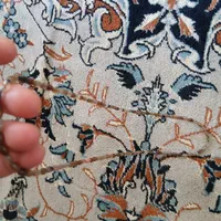 تسبیح عقیق|کلکسیون اشیاء عتیقه|تهران, میدان ولیعصر|دیوار