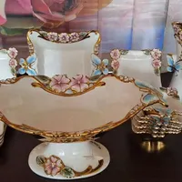 سرویس گل برجسته نگین دار|ظروف سرو و پذیرایی|خمینی‌شهر, |دیوار