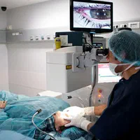 تضمین صددرصدی جراحی چشم،حذف دائمی عینک