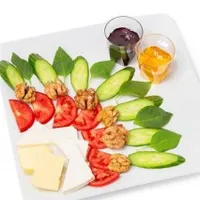 آشپز خانم برای شراکت(فست فود)مغازه از ما کار ازشما