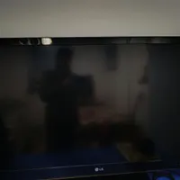 تلویزیون ال جی در حد نو است.
