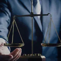 وکیل پایه یک دادگستری / مشاور حقوقی