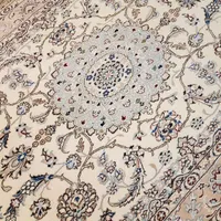 پرده‌ای دستباف نائین ۴متری لچک‌ترنج ۹لا گل‌ابریشم|فرش|تهران, بازار|دیوار