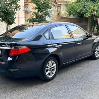 برلیانس H330 اتوماتیک 1500cc، مدل ۱۳۹۵|خودرو سواری و وانت|شیراز, تاچارا|دیوار