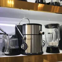 آبمیوه گیری4کارهgolden/مخلوطکن/اسیاب گارانتی ارسال|آبمیوه‌گیر و آب‌مرکبات‌گیر|مشهد, شهید آوینی|دیوار