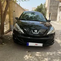 207iدستی سقف پانوراماTU5فول(فروش به دلیل نیاز مالی