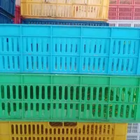 تعدادی سبد صنعتی پلاستیک با قیمت مناسب|فروشگاه و مغازه|بهبهان, |دیوار