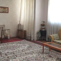 فروش خانه ویلایی سه طبقه نزدیک حرم و دفتر مراجع|فروش خانه و ویلا|قم, یخچال قاضی|دیوار
