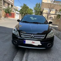 دانگ فنگ H30 کراس، مدل ۱۳۹۶ بی رنگ بسیار تمیز|خودرو سواری و وانت|کرج, کوی کارمندان جنوبی|دیوار