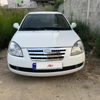 خودرو ام وی ام ۵۳۰ مدل نود و دو