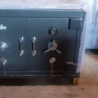 گاوصندوق زیرویترینی AS طلافروشی و موبایل گاو صندوق|ابزارآلات|تهران, نعمت‌آباد|دیوار