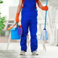 شرکت خدماتی(نظافت‌ساختمان،منزل،کودک‌سالمند)