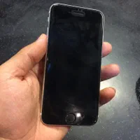 اپل iPhone SE (2020) با حافظهٔ ۱۲۸ گیگابایت
