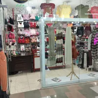 ویترین...قفسه