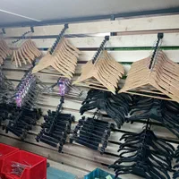 چوبکار فلزی.چوبکار طرح چوب.چوب کار آویز .آویز لباس|فروشگاه و مغازه|رشت, جانبازان|دیوار