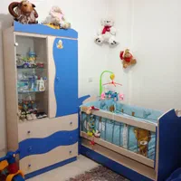 تخت و کشو بچه|تخت و صندلی بچه|تهران, خواجه نظام الملک|دیوار