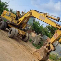 اجاره انواع بیل مکانیکی در صومعه‌سرا