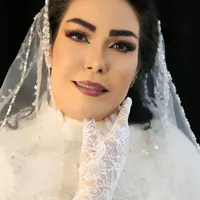 میکاپ و شنیون تخصصی عروس آموزش میکاپ|خدمات آرایشگری و زیبایی|شاهین‌شهر, شهرک امام علی|دیوار
