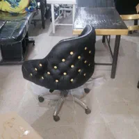 تخت فورتیک|آرایشگاه و سالن‌های زیبایی|مشهد, گلبرگ شمالی|دیوار