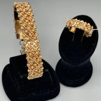 دستبند طلا کارن