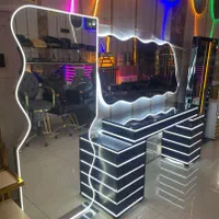 انواع آینه لایت میزناخن دکور آرایشگاه صندلی مردانه|آرایشگاه و سالن‌های زیبایی|تهران, شهرک ابوذر|دیوار